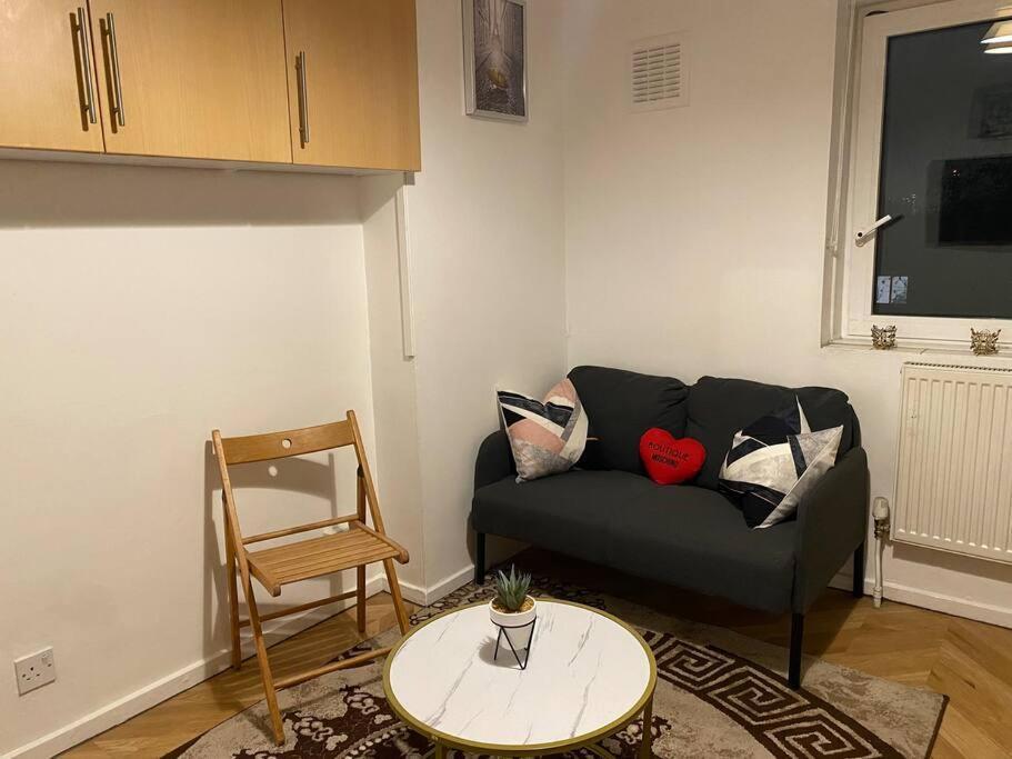 2 Bedroom Flat Camberwell Grove London Eksteriør bilde