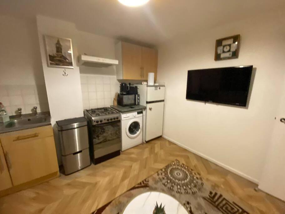 2 Bedroom Flat Camberwell Grove London Eksteriør bilde