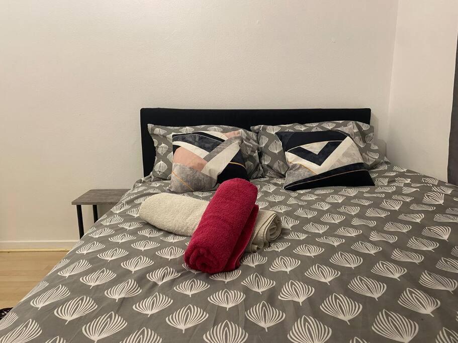 2 Bedroom Flat Camberwell Grove London Eksteriør bilde